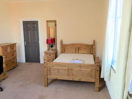 Room Sharrow Lane in Sheffield