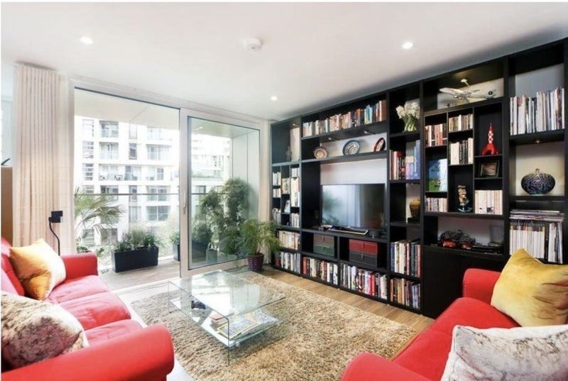 Room Buckhold Road in Greater London