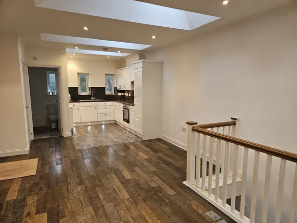 Flat Heathfield Road in Maidstone