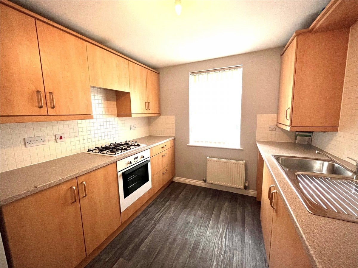 Flat Disraeli Crescent in Erewash