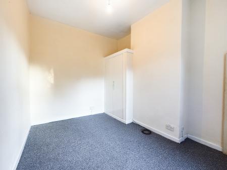 Flat London Road in Newcastle-under-Lyme