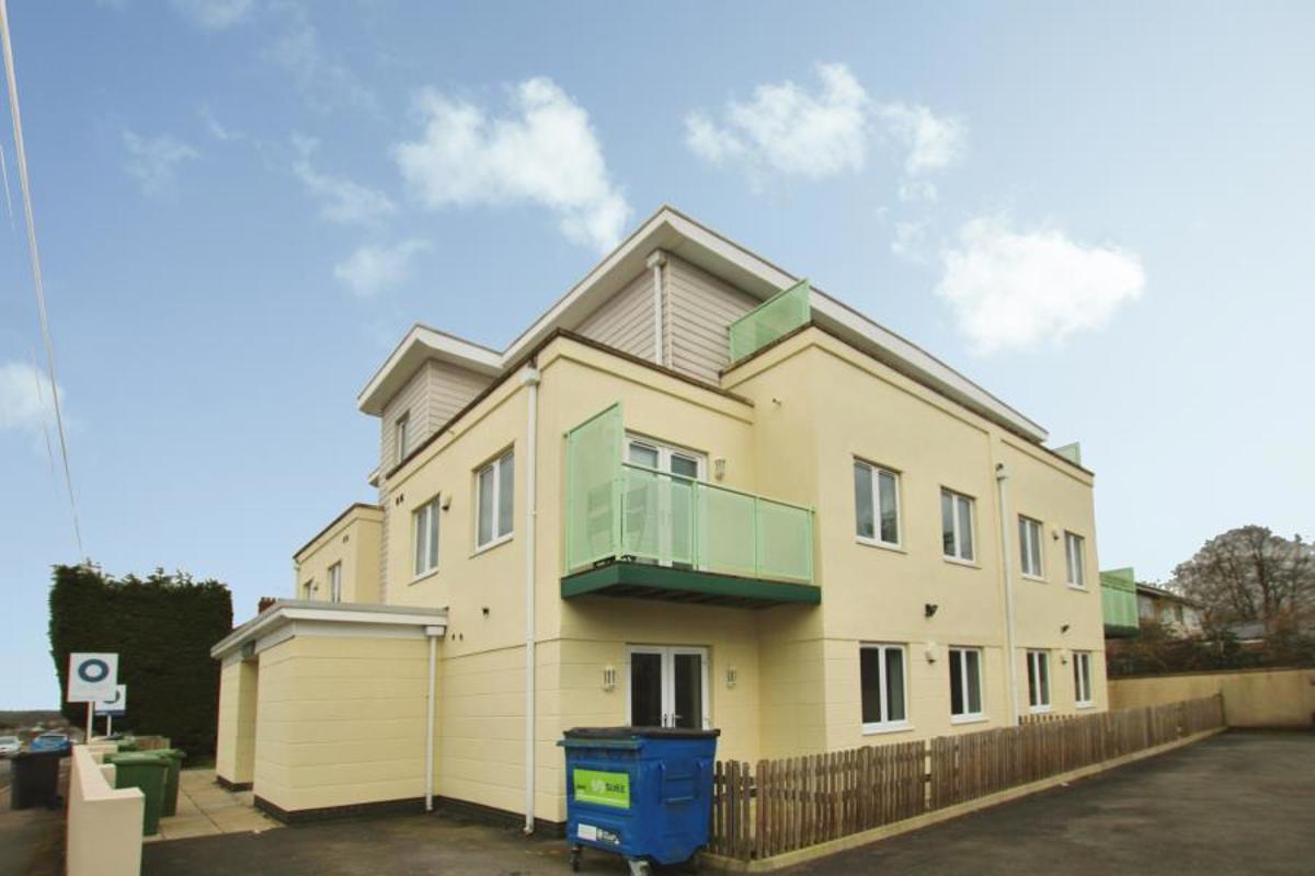 Flat Salisbury Road in Bristol