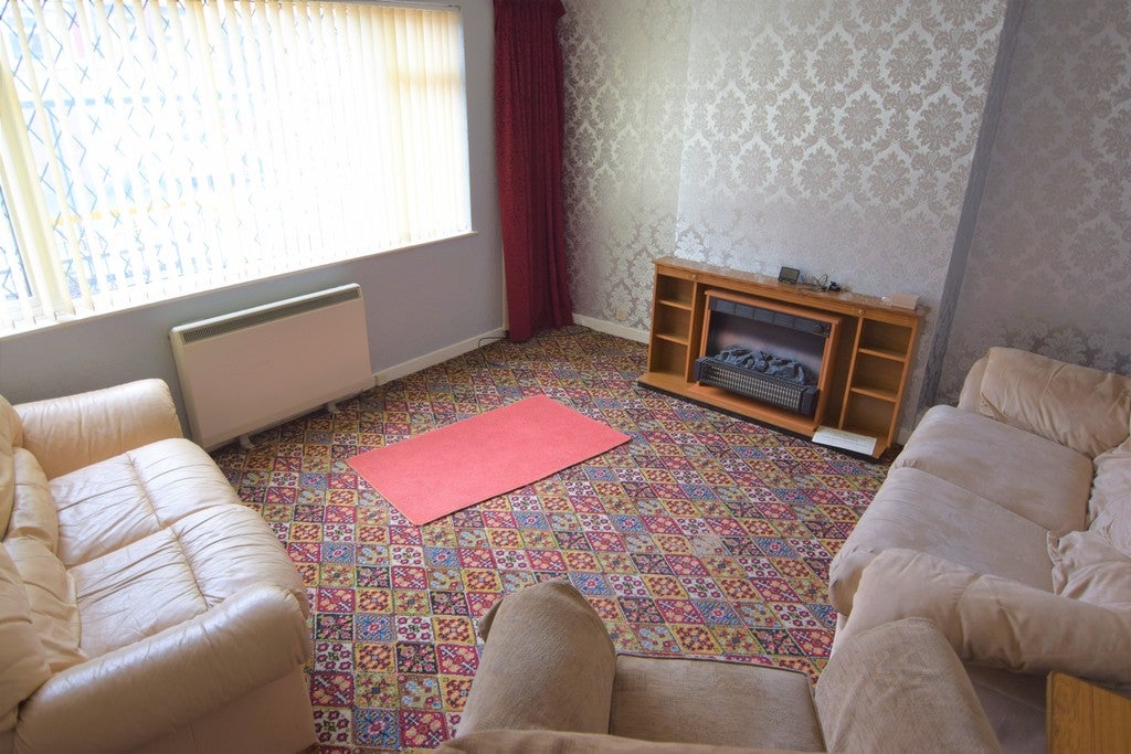 Flat Wyre Grove in Blackpool