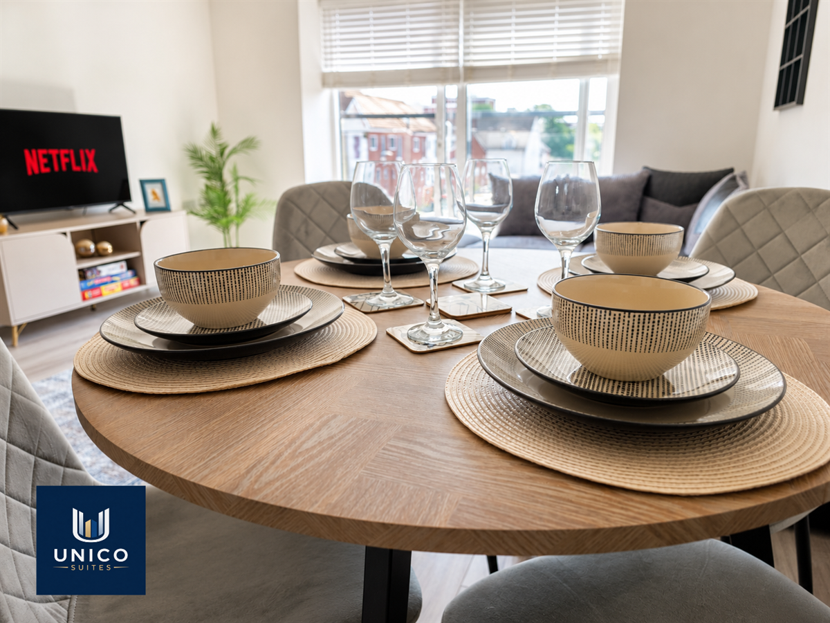 Flat Harrow Close in Bedford