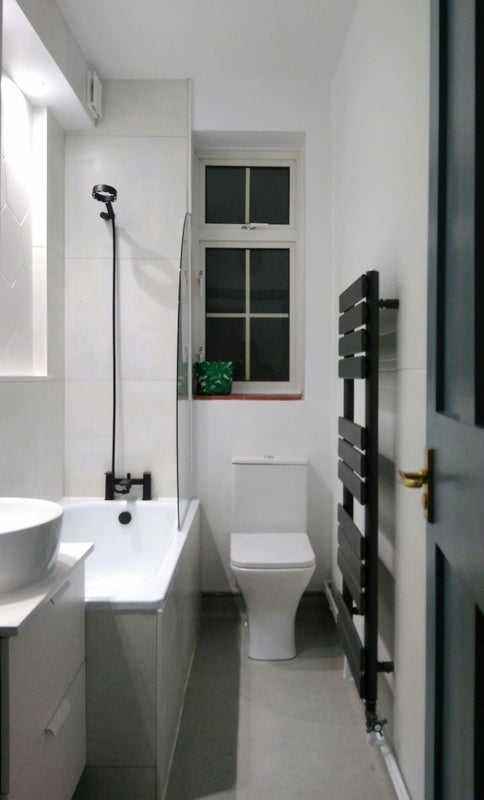 Room Nine Elms Lane in Greater London
