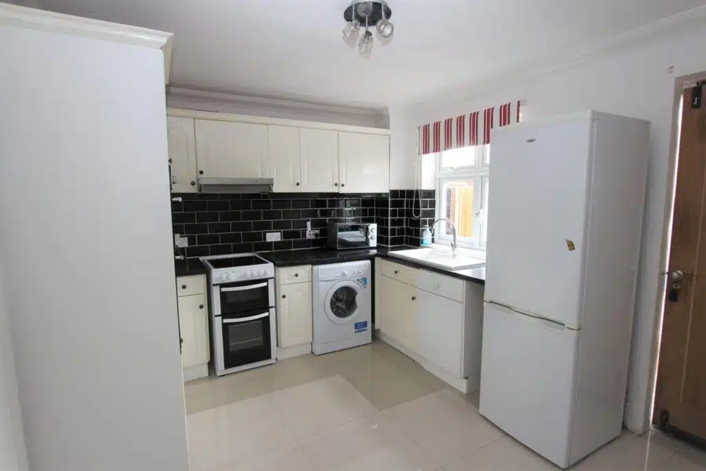 House Shearwood Crescent in Greater London