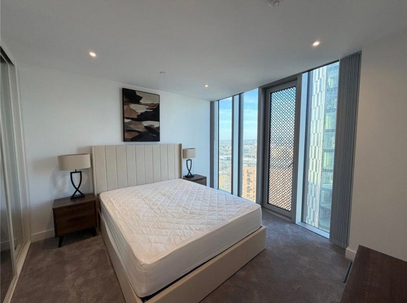 Room Regent Road in Manchester