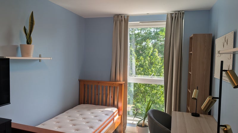 Room Ryan Close in Greater London