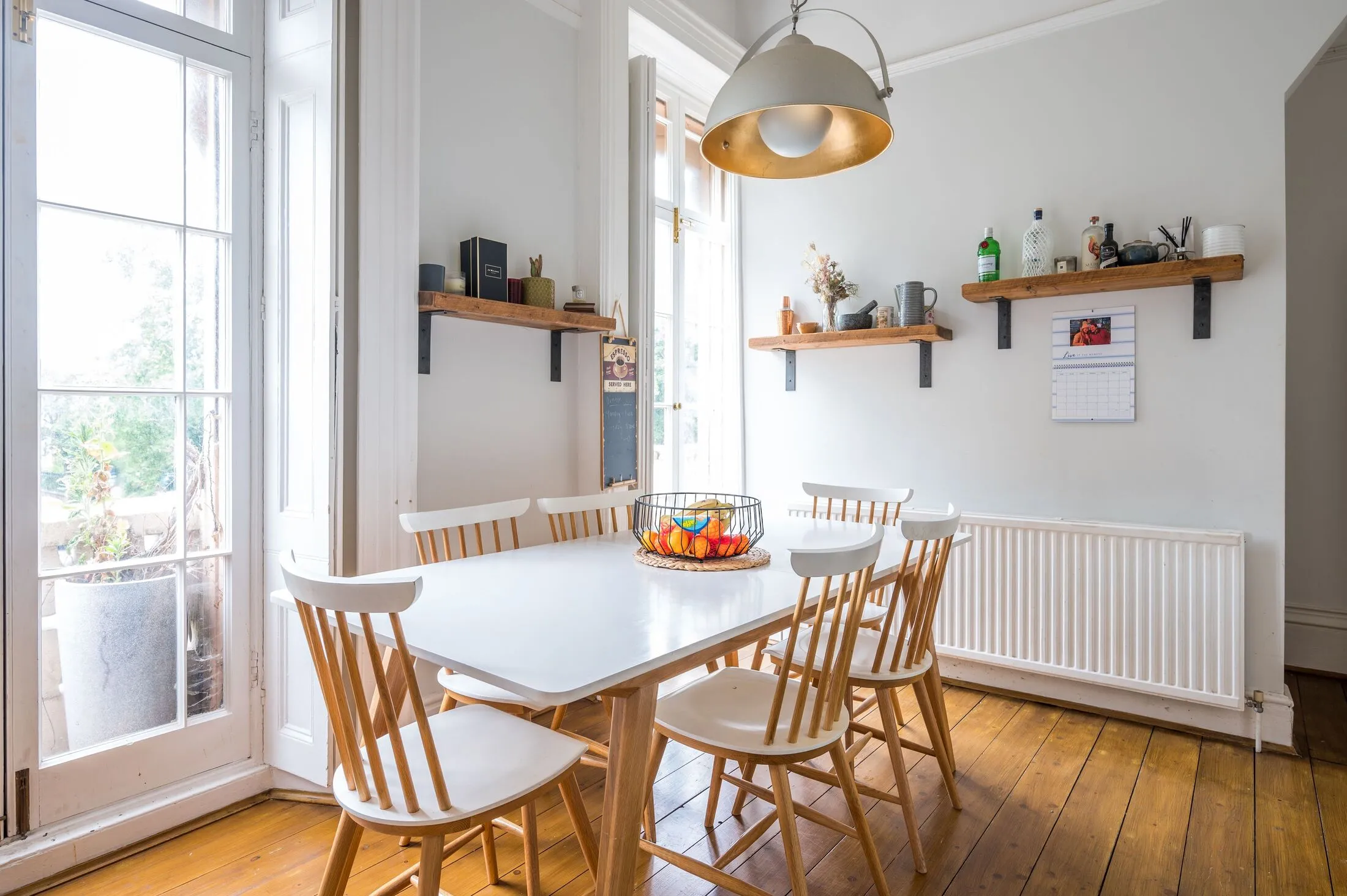 Flat Brixton Hill in Greater London