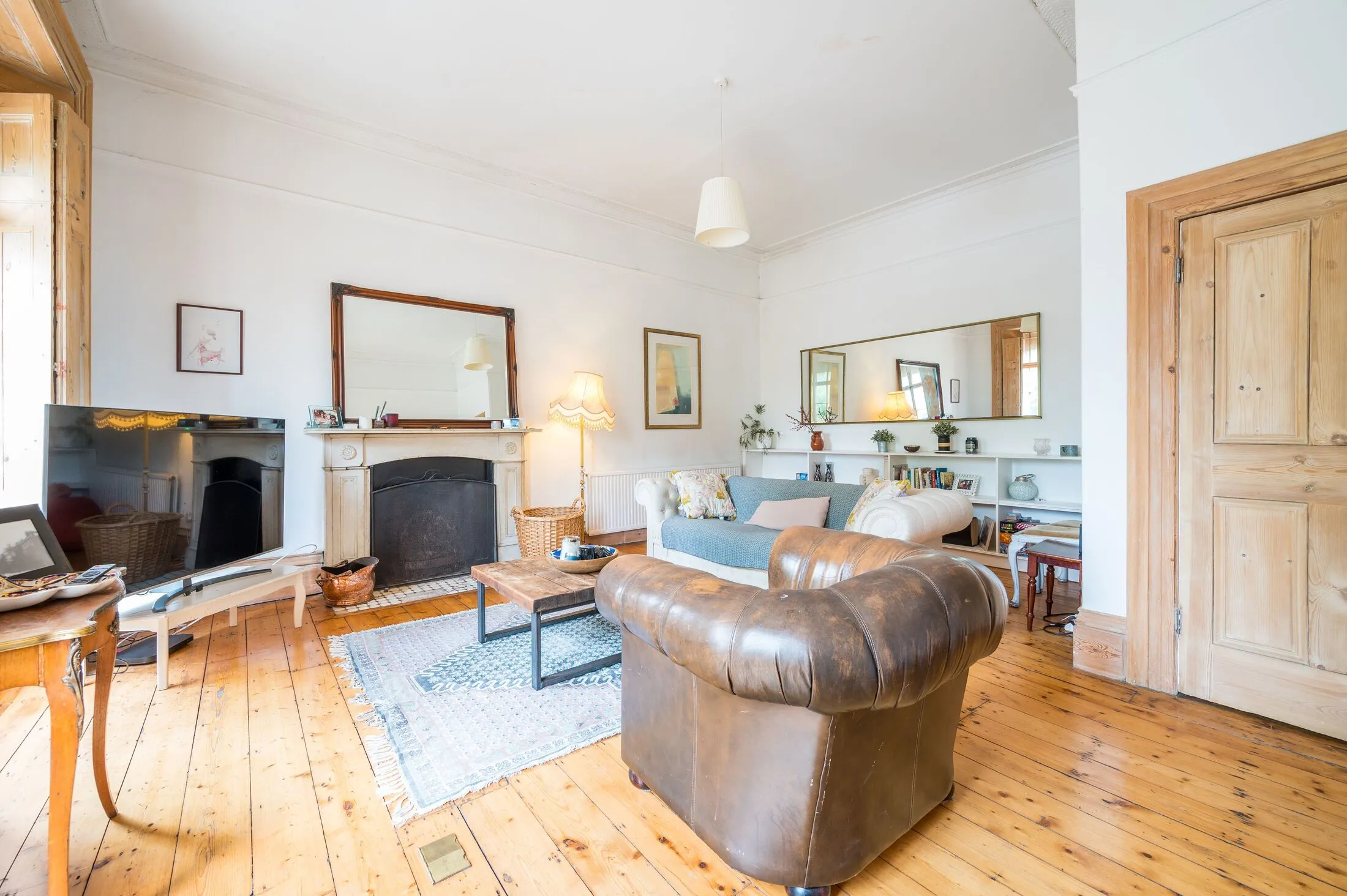 Flat Brixton Hill in Greater London