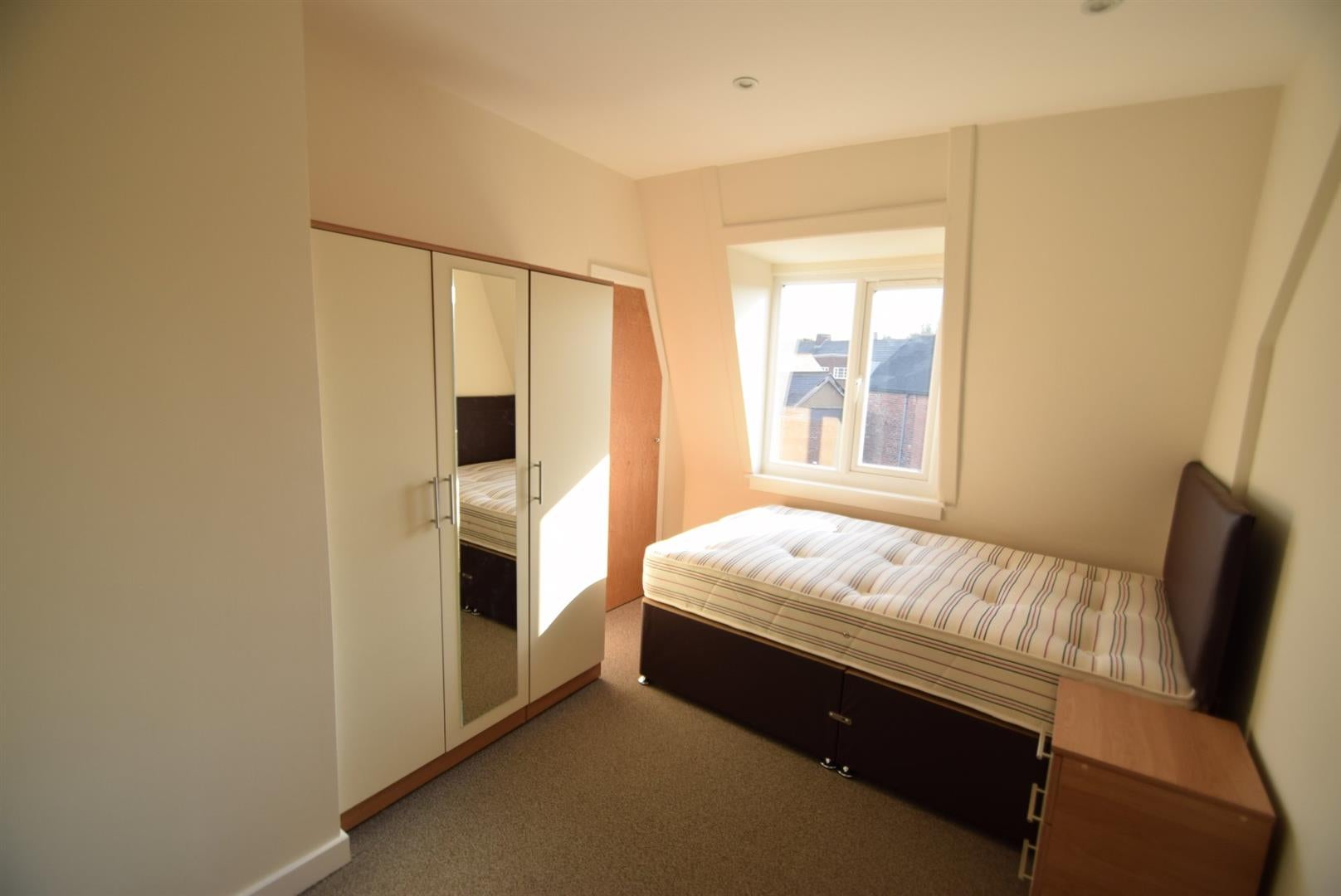 Flat Grosvenor Drive in North Tyneside