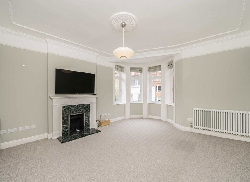 Flat Culford Gardens in Greater London