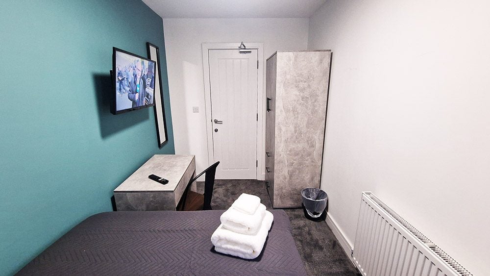 Flat Risedale Road in Barrow-in-Furness