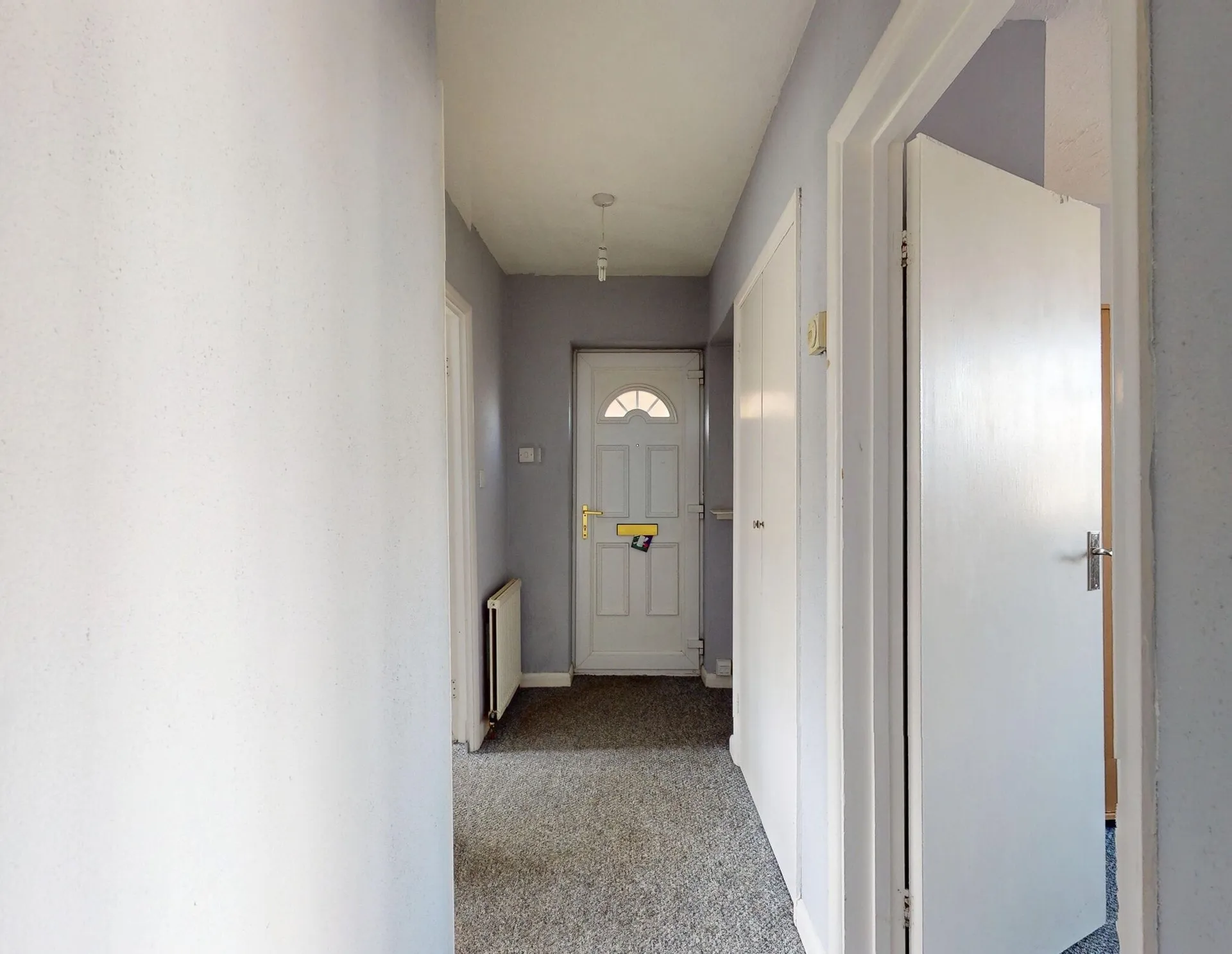 Flat Violet Lane in Greater London