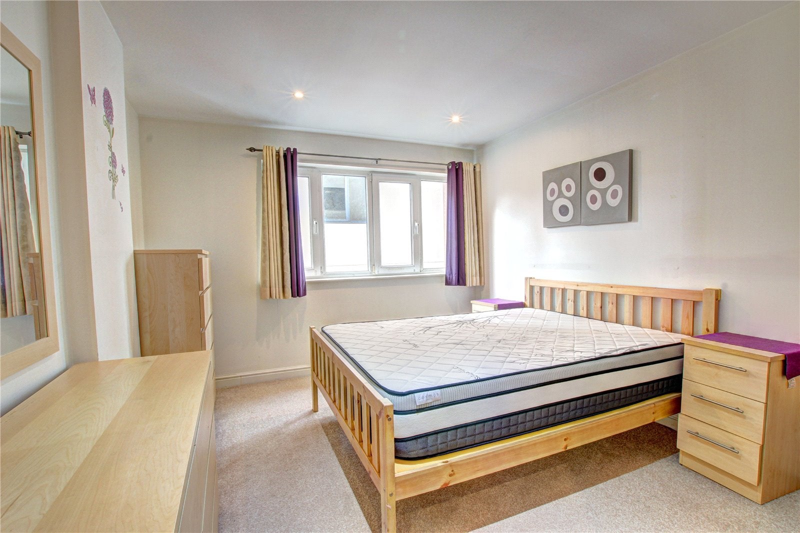 Flat St James Gate in Newcastle upon Tyne
