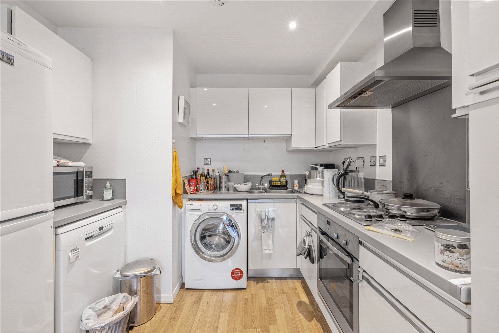 Flat Limeharbour in Greater London