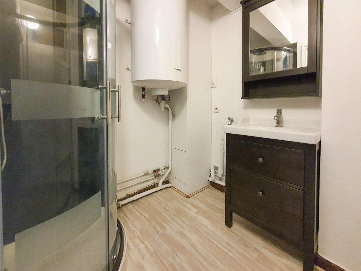 Flat Rue du Faubourg de Béthune in Lille