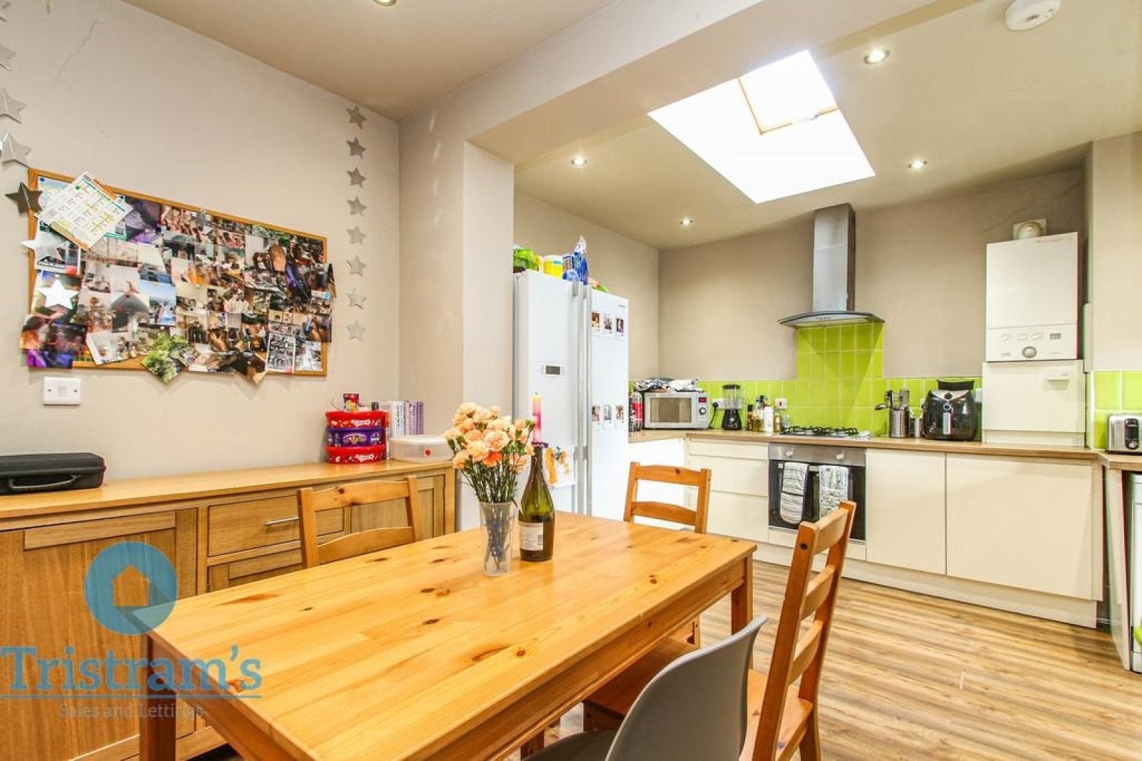 Room Pelham Crescent in Nottingham