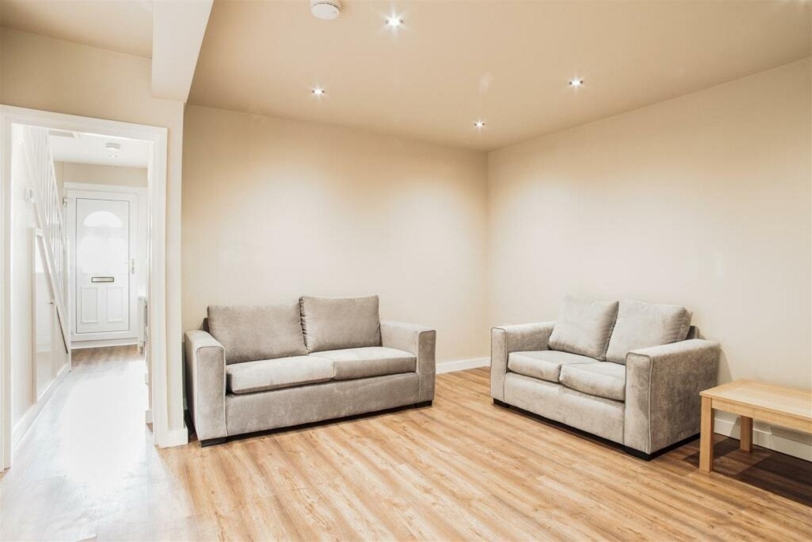 Room Pelham Crescent in Nottingham