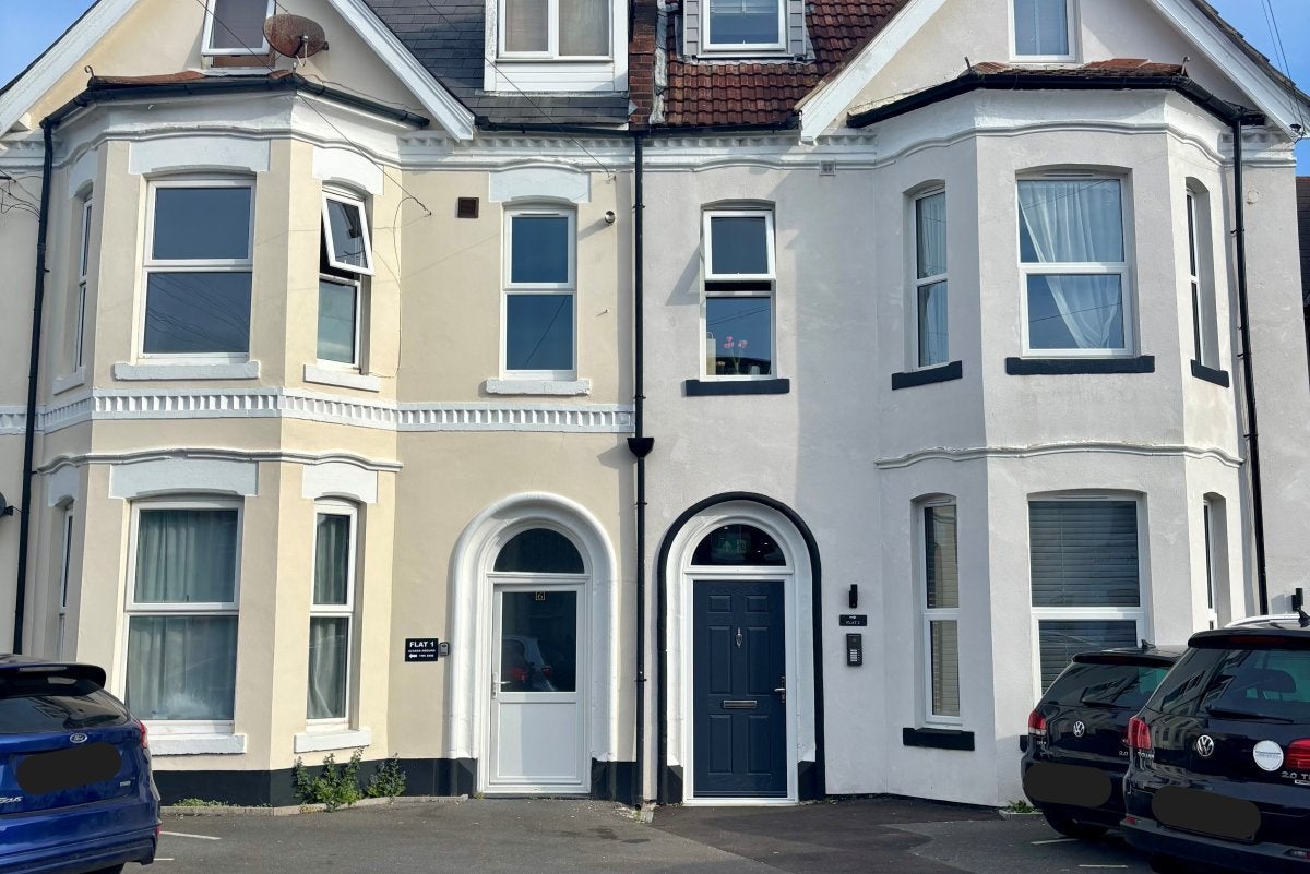 Flat Christchurch Road in Bournemouth