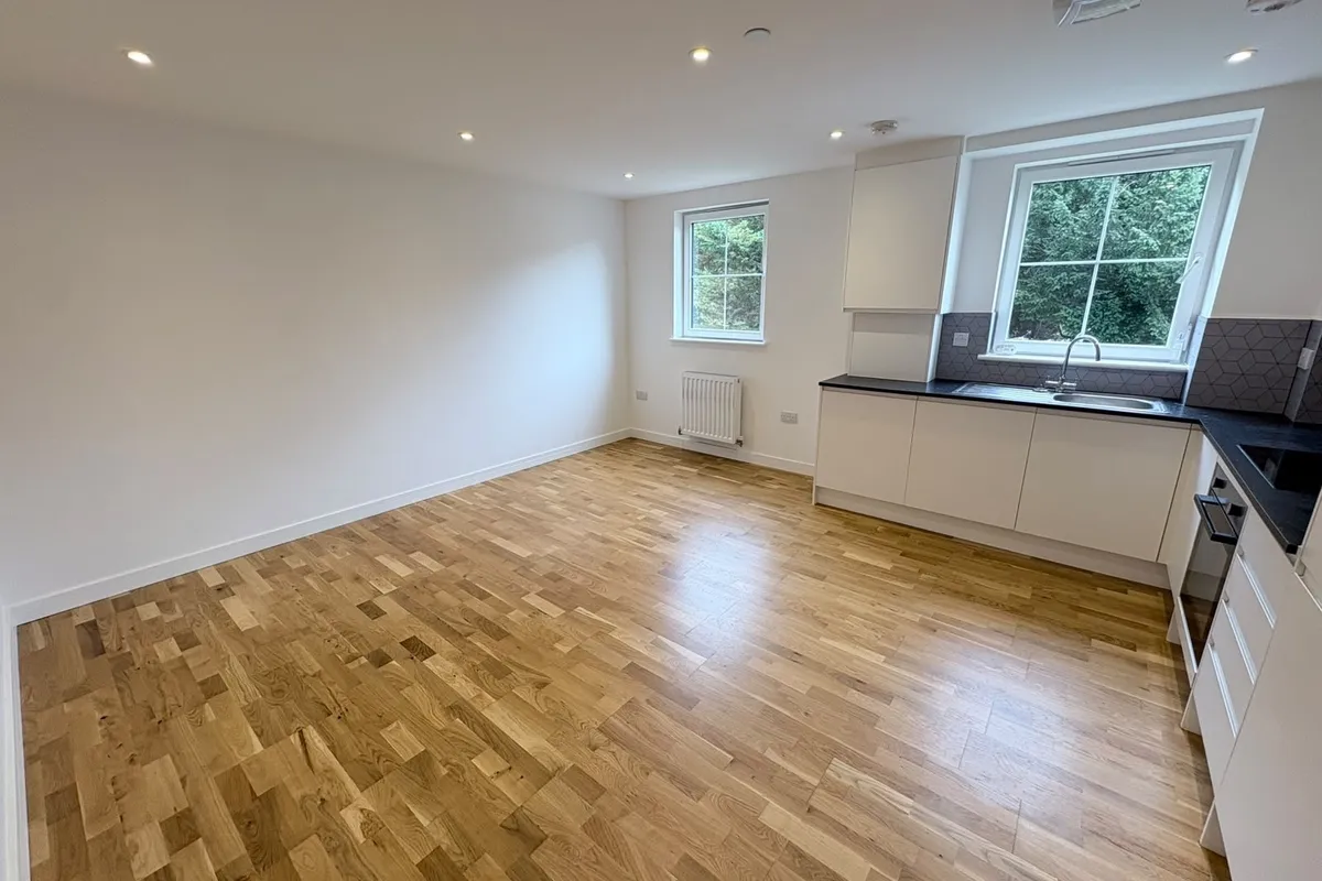 Flat Upperton Road in Eastbourne