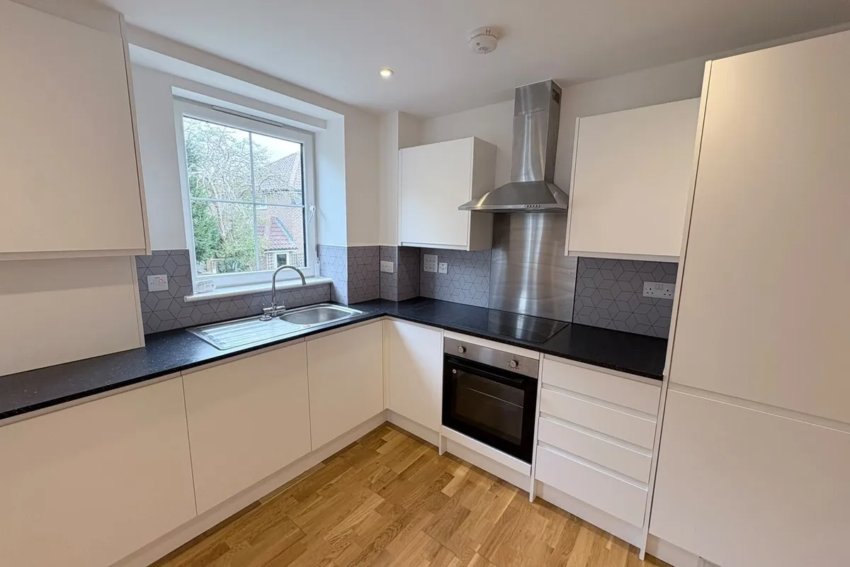 Flat Upperton Road in Eastbourne