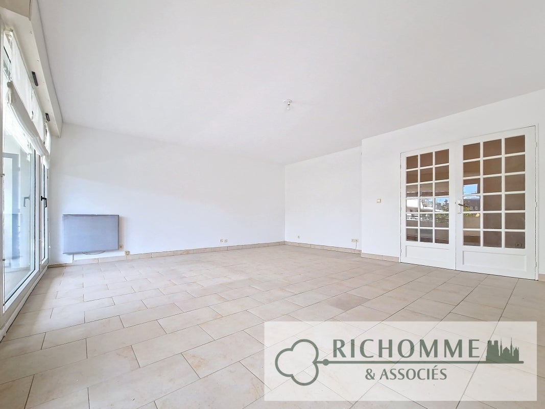 Flat Rue des Moissons in Reims