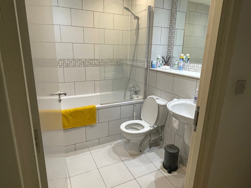 Room Fieldgate Street in Greater London