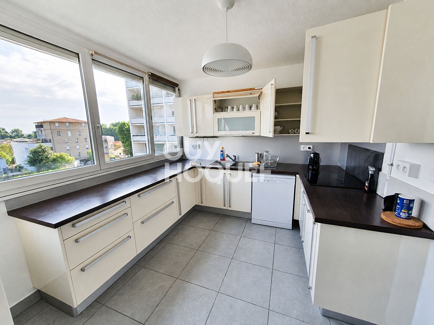 Flat Rue du Professeur Arnozan in Talence