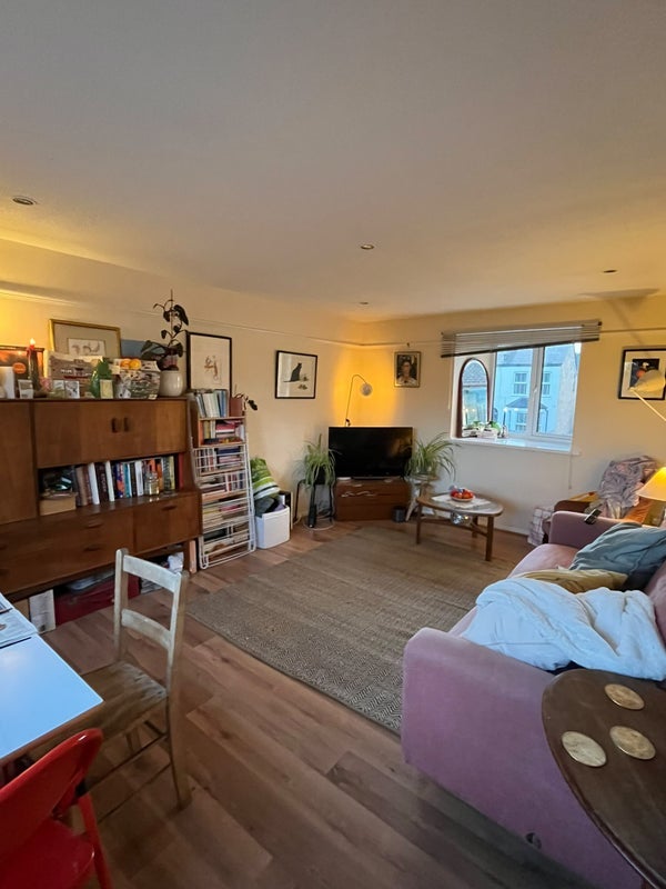 Room Woodlands Road in Greater London