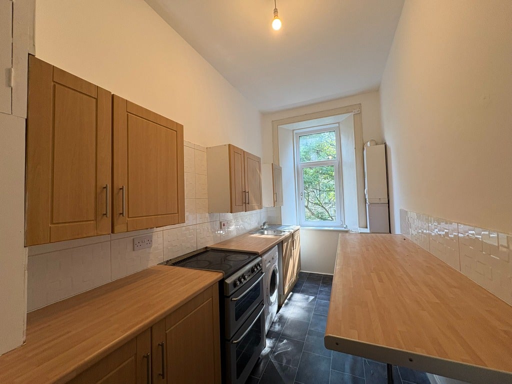 Flat Greenock Road in Paisley