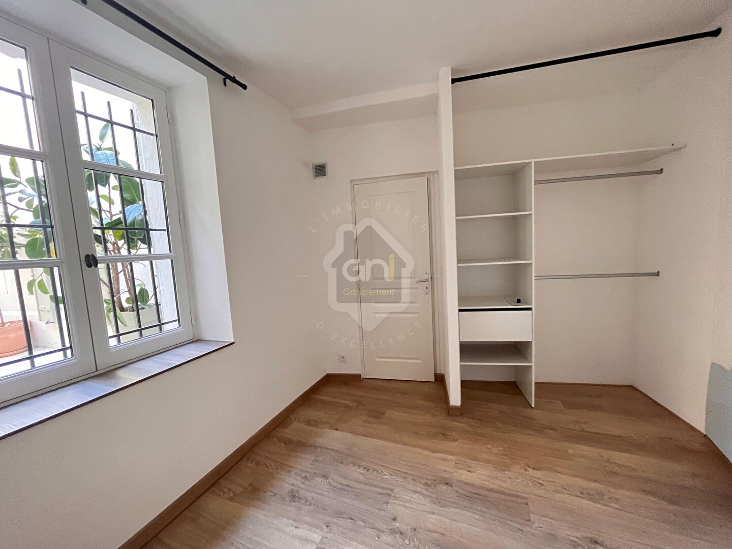 Flat Rue du Refuge in Arles