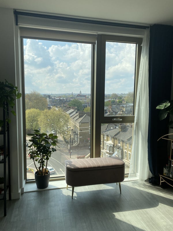 Flat Stockwell Road in Greater London