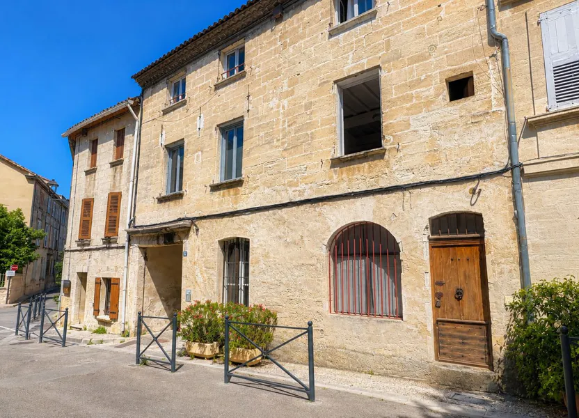 Appartement Place de l'Oratoire à Villeneuve-lès-Avignon