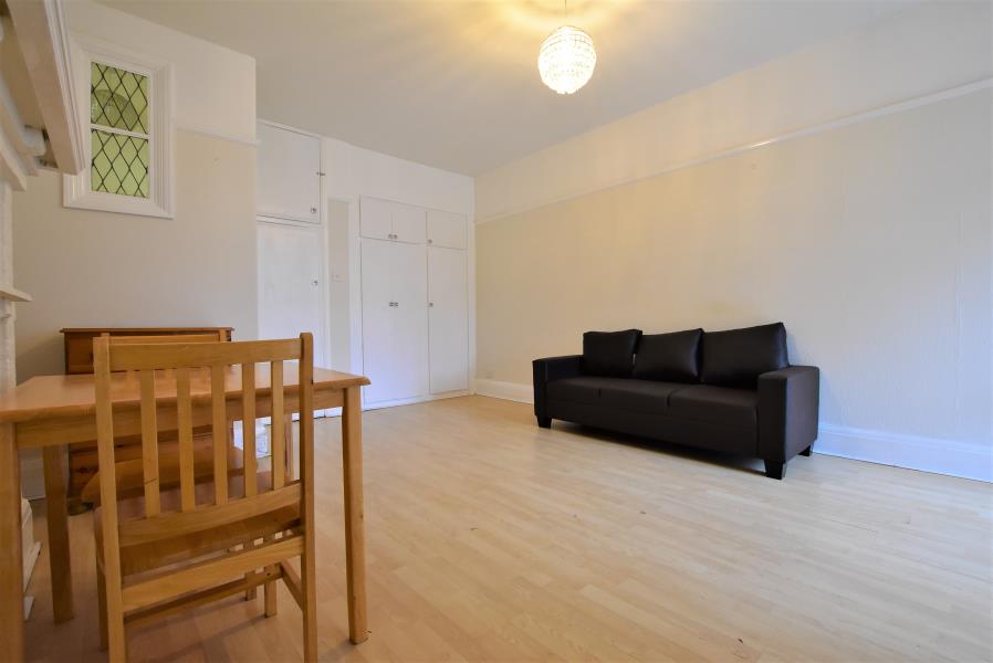 Flat Maida Vale in City of Westminster