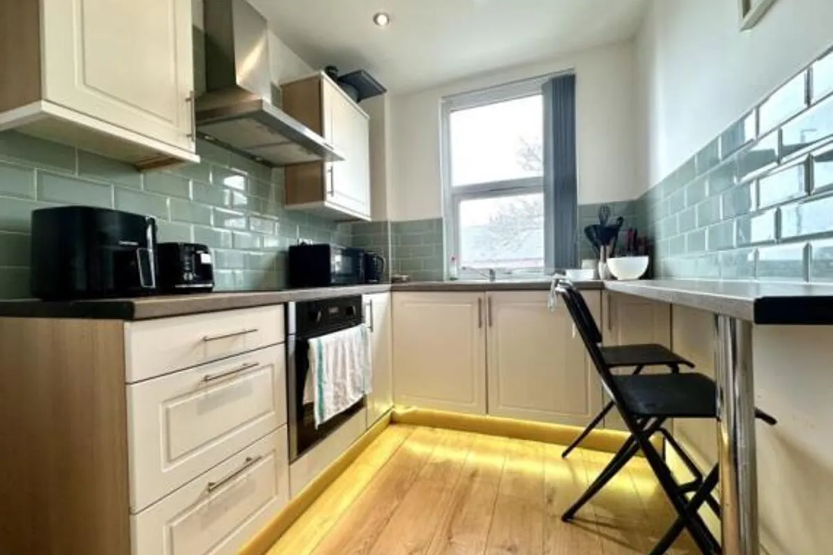 Flat Back Coldcotes Avenue in Leeds