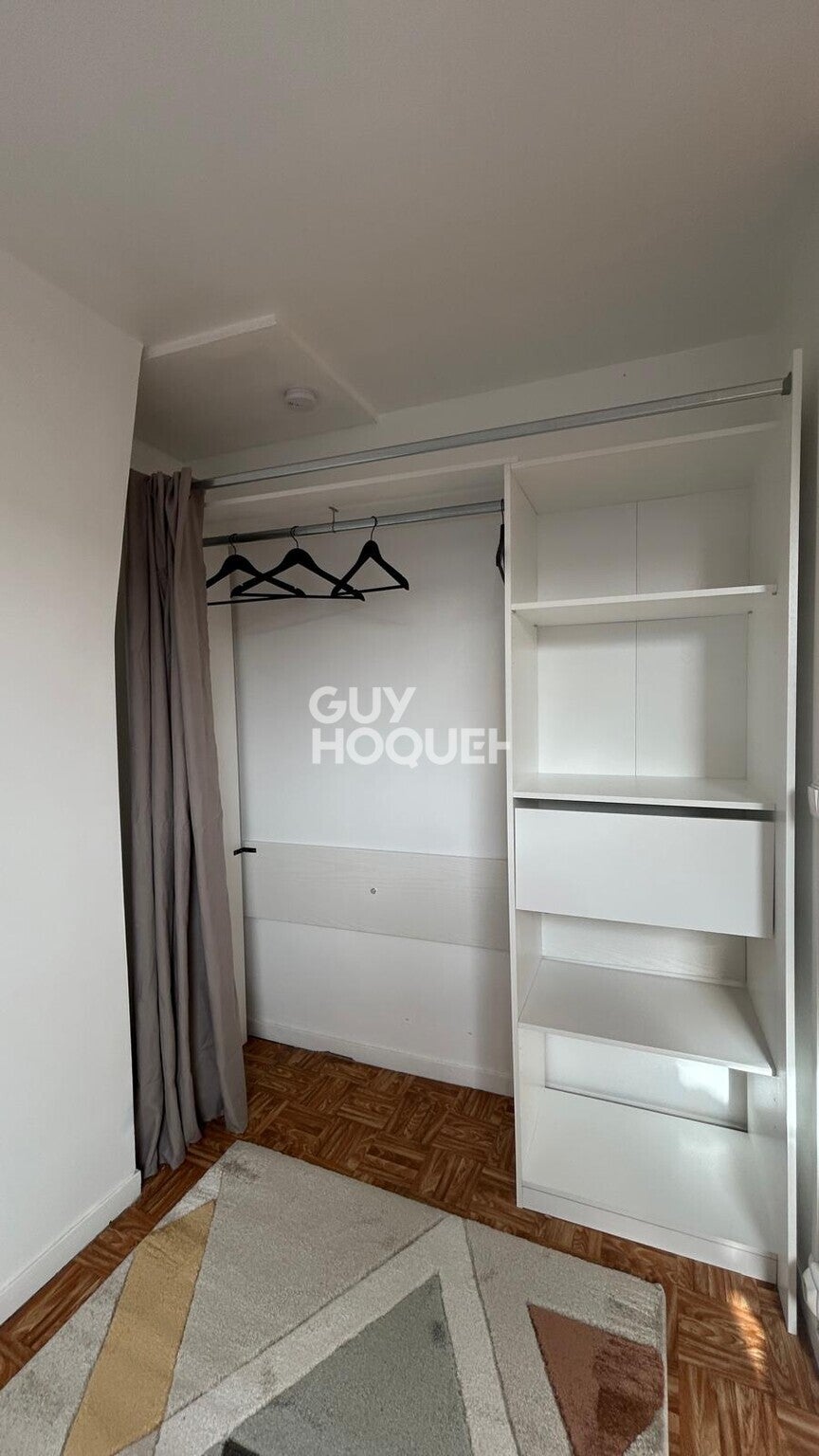 Room Rue Daire in Amiens