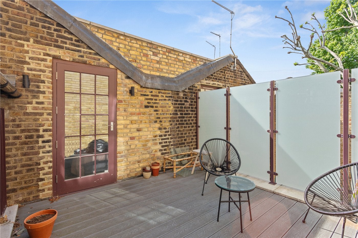 Flat Commercial Street in Greater London