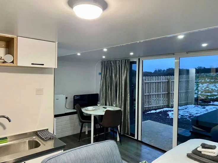 Room Ballyrogan Road in Causeway Coast and Glens District