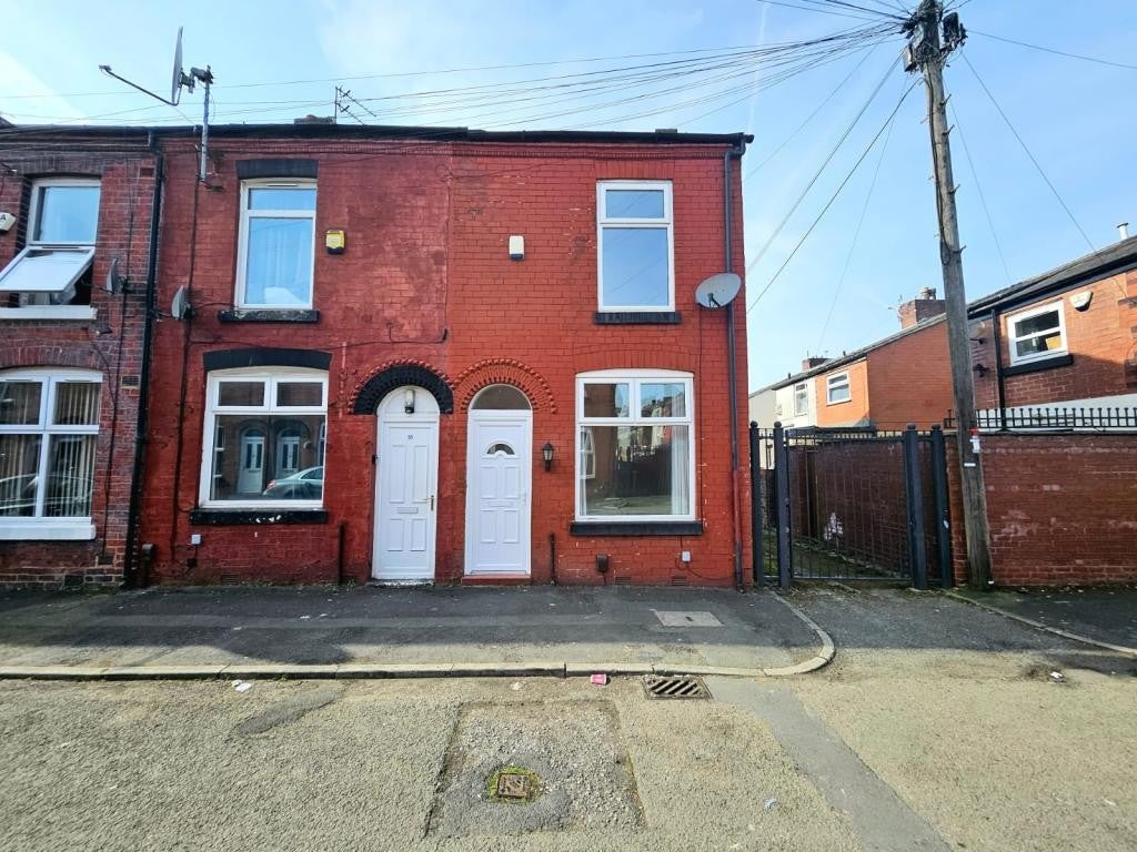 House Friendship Avenue in Manchester