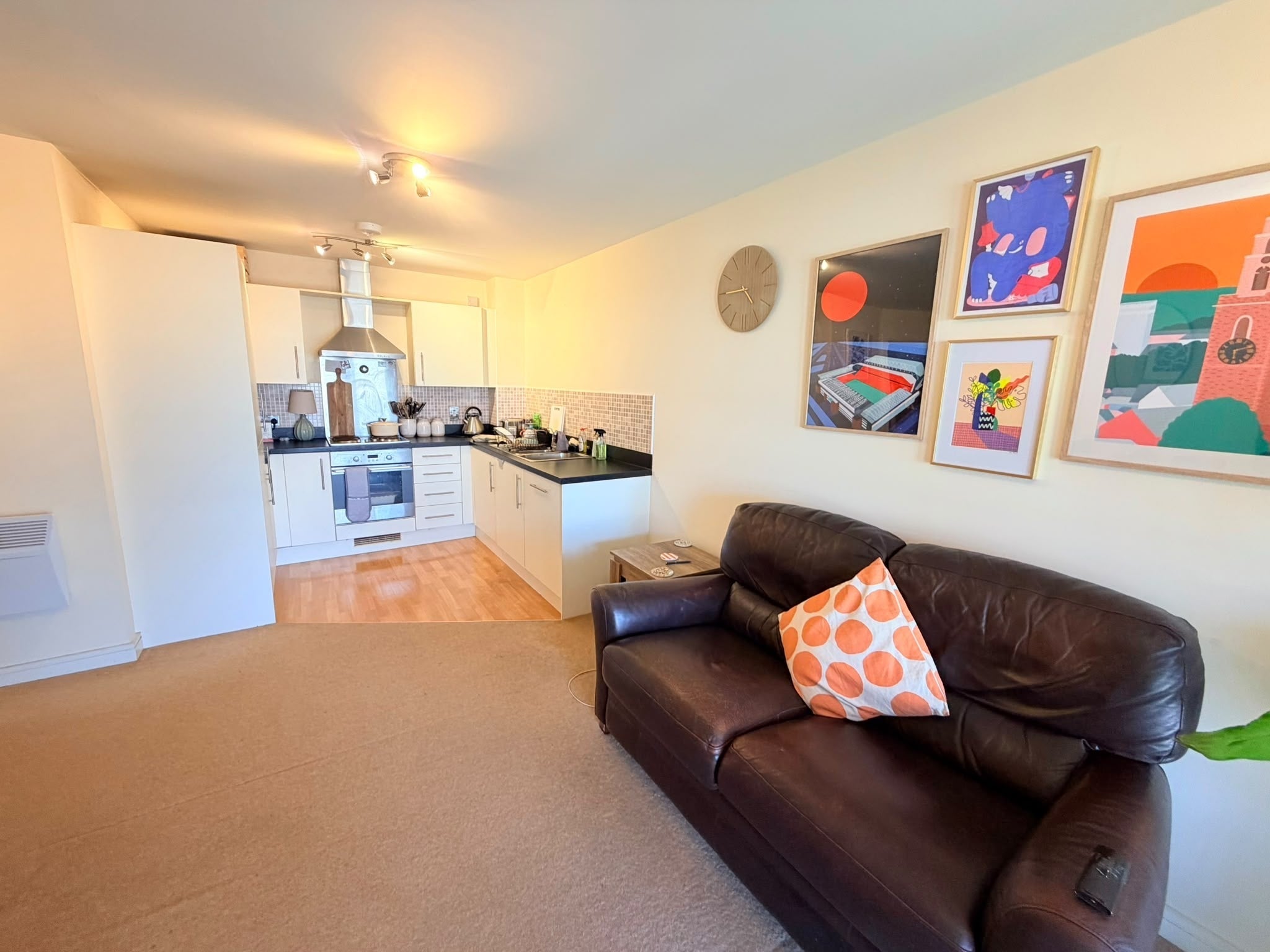 Flat Overstone Court in Cardiff