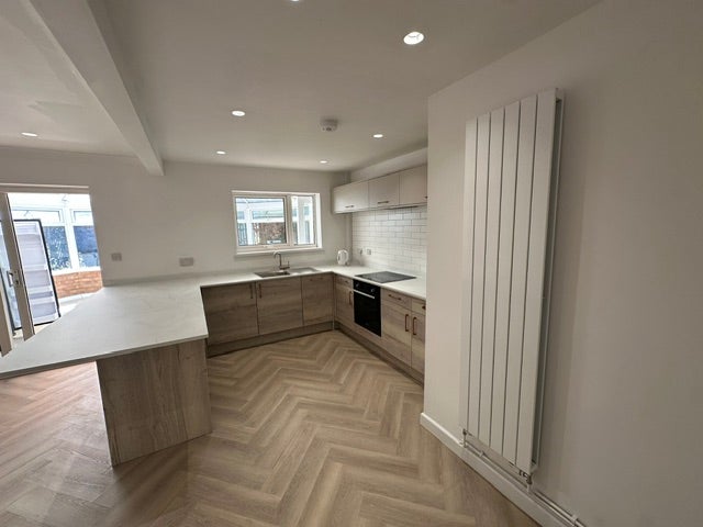 House Landor Drive in Loughor