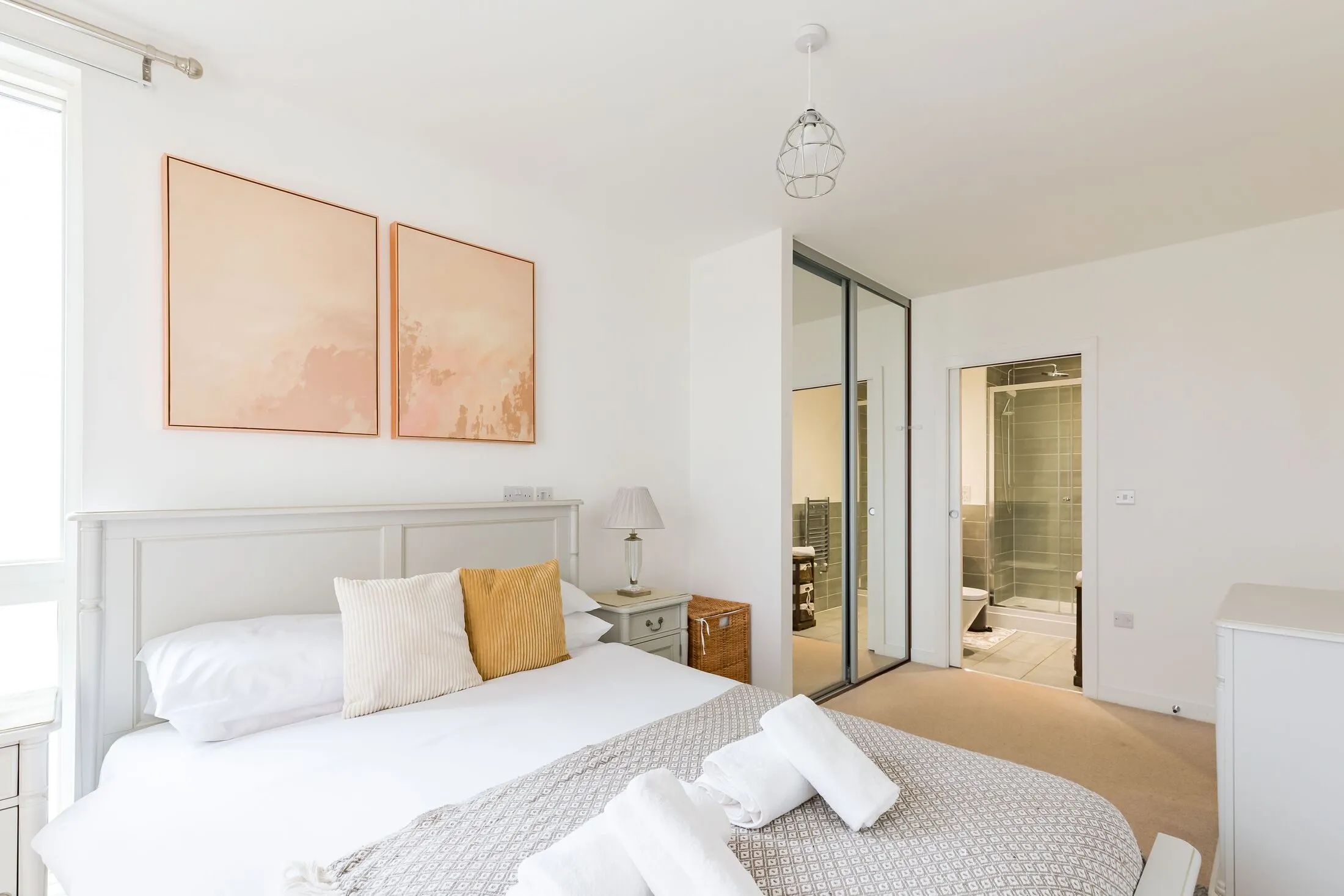 Flat Madeira Street in Greater London