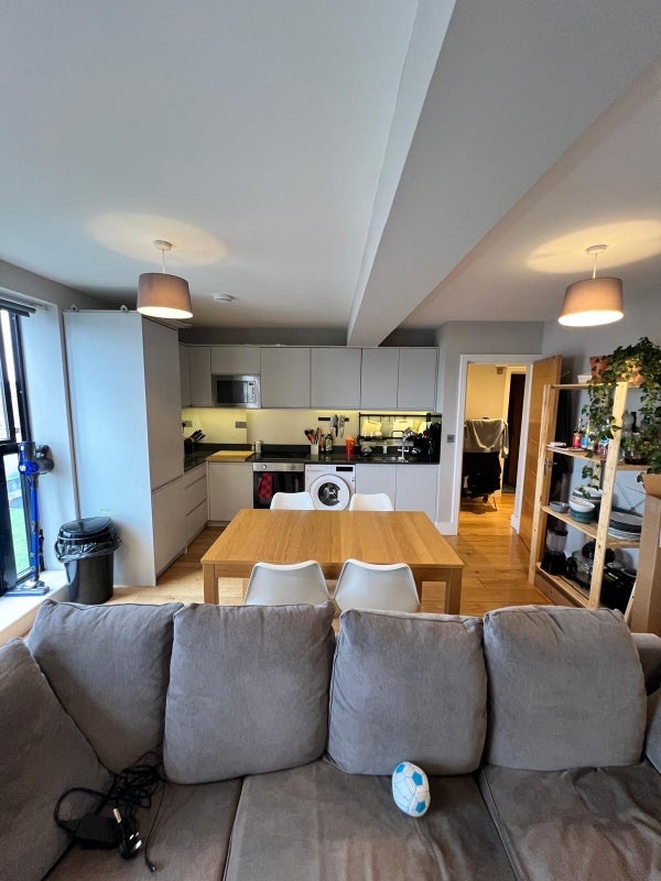 Room Mare Street in Greater London