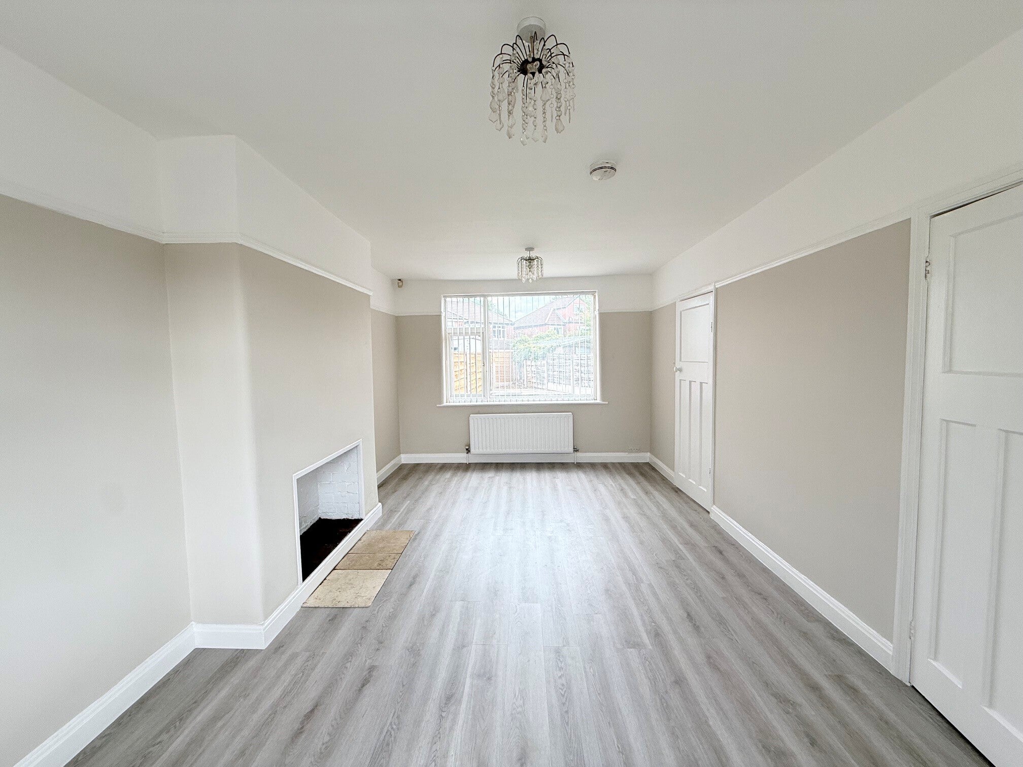 House Brookhead Drive in Cheadle