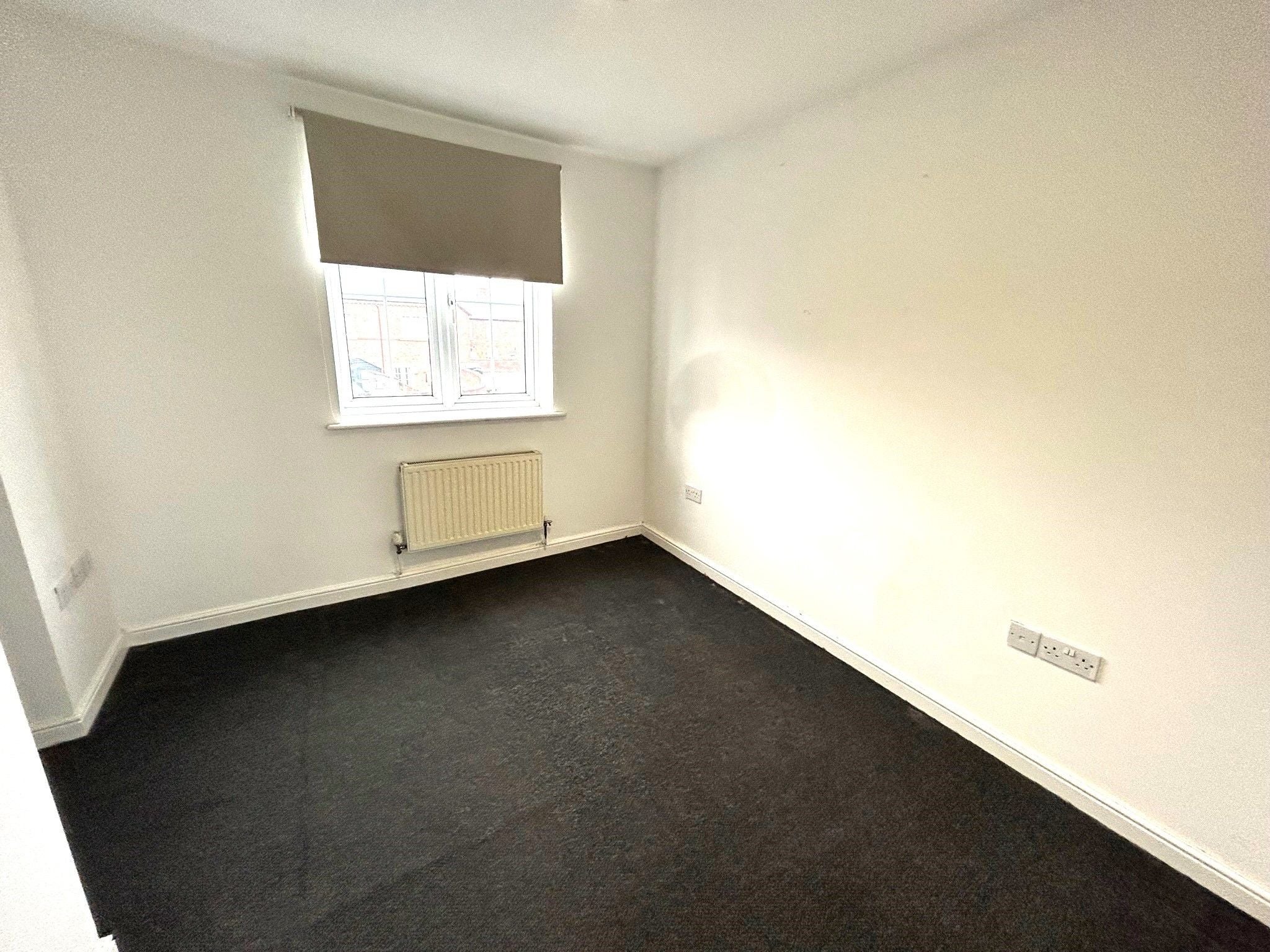 Flat London Drive in Willenhall