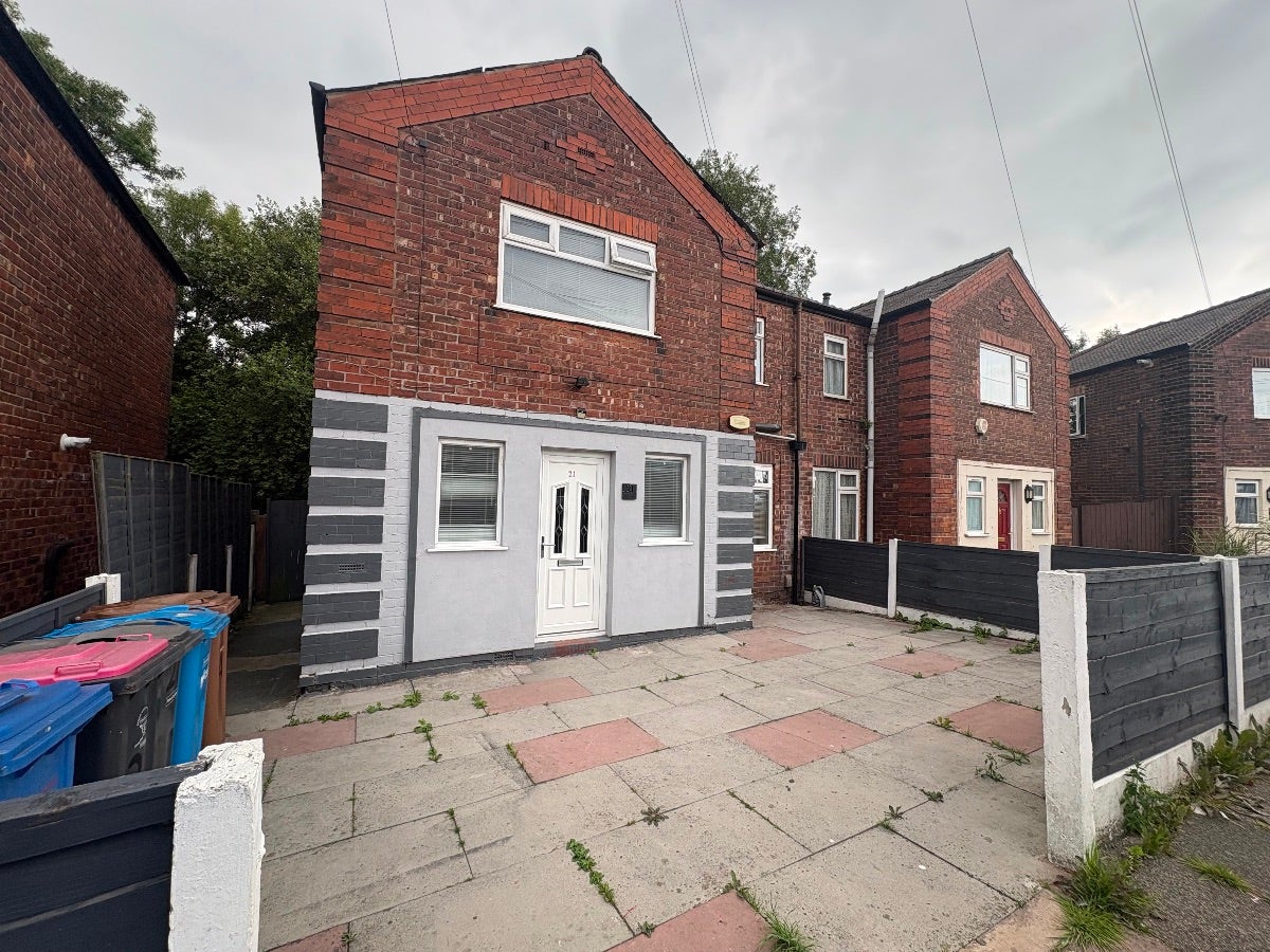House Whitehead Road in Salford