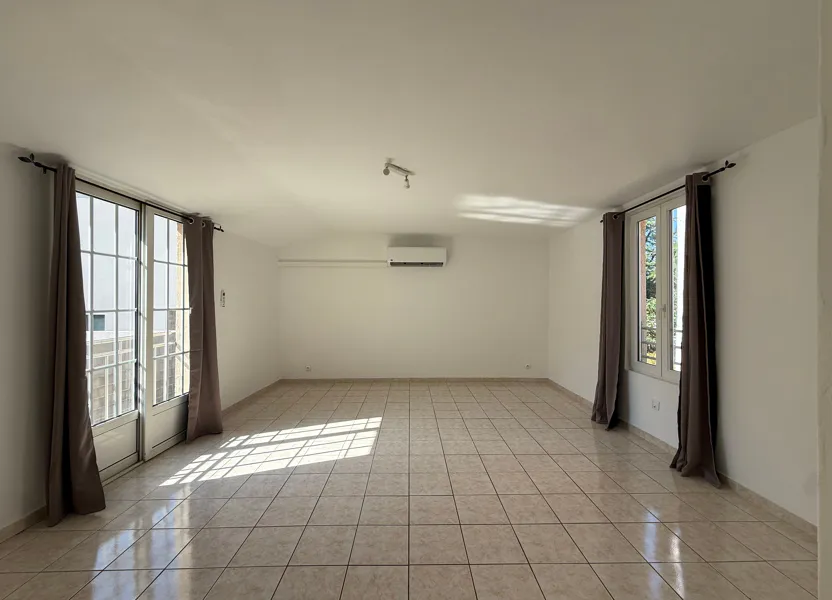 Appartement Impasse Paul André à Bagnols-sur-Cèze