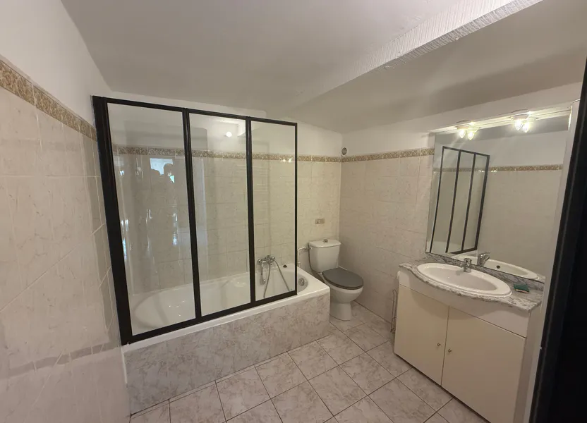 Appartement Impasse Paul André à Bagnols-sur-Cèze