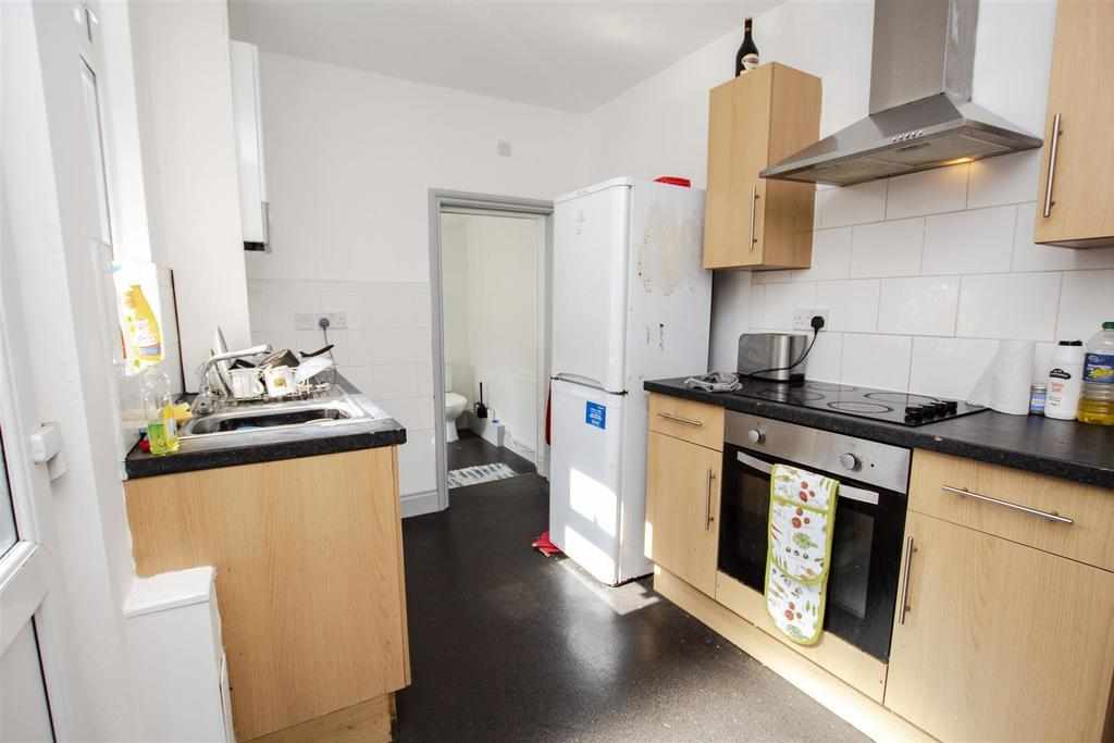 Flat Teignmouth Road in Birmingham